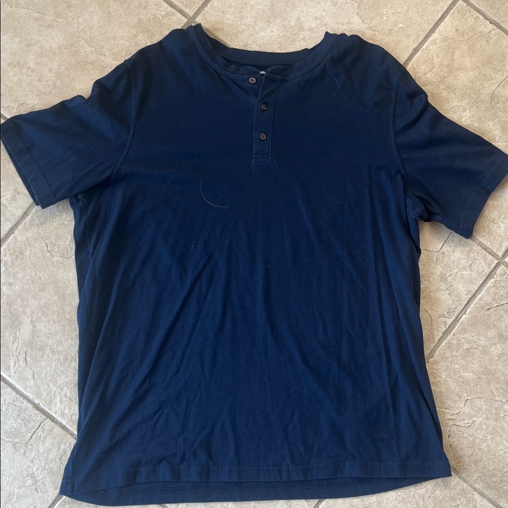 Croft & Barrow Dark Blue Short Sleeve Henley